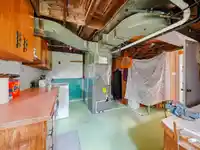 809 ROSLYN BOULEVARD - thumbnail 32