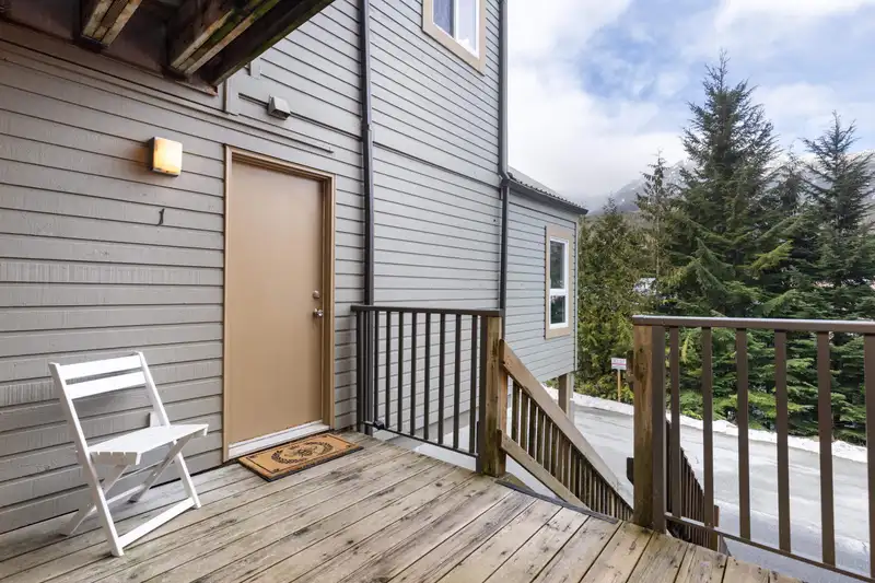 1 2166 SARAJEVO DRIVE - photo 2 of 24