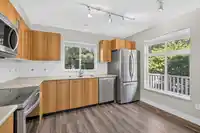 120 20033 70 AVENUE - thumbnail 10