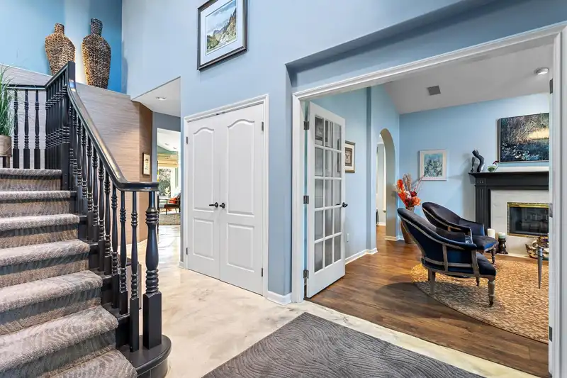 2456 149A STREET - photo 4 of 40