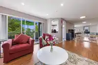 411 20110 MICHAUD CRESCENT - thumbnail 3