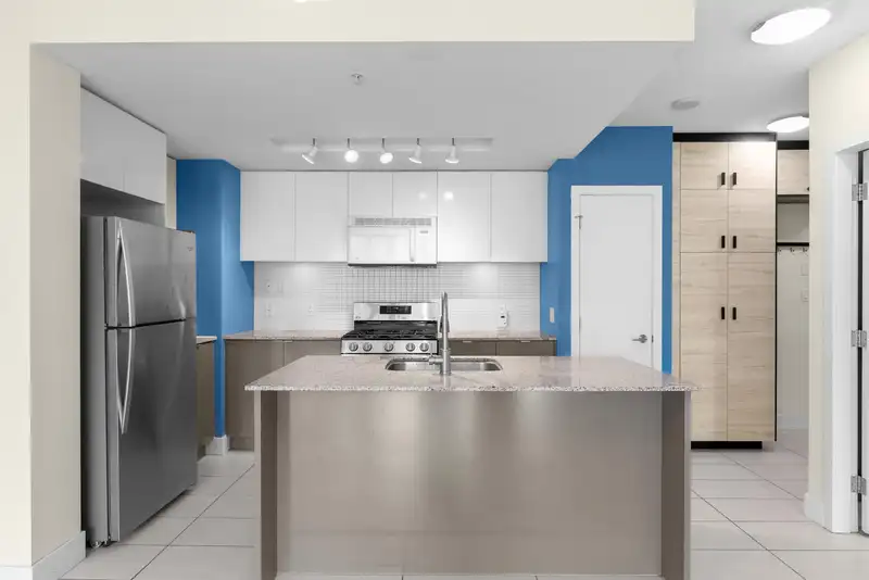 509 4808 HAZEL STREET - photo 4 of 31