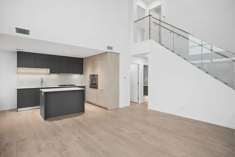 1320 6300 MINORU BOULEVARD - photo 2 of 11