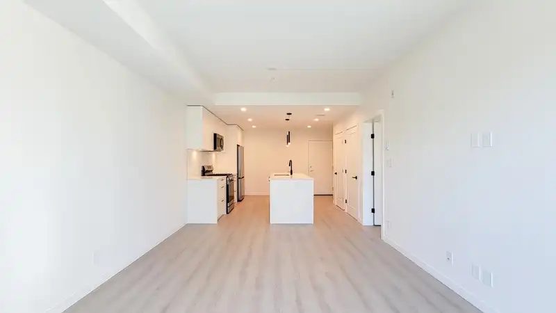 B106 20078 85 AVENUE - photo 3 of 30