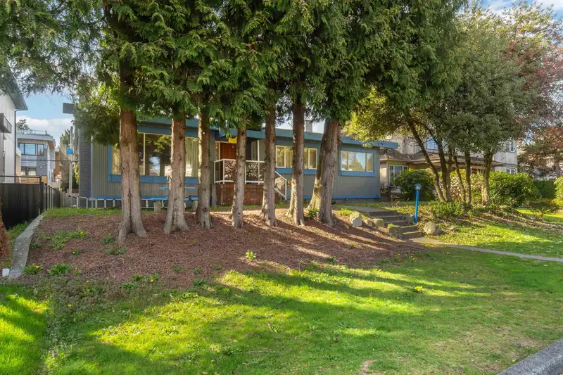 5989 FREMLIN STREET - photo 1 of 14