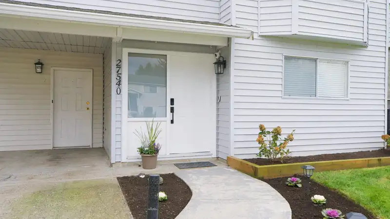 27540 31B AVENUE - photo 2 of 40