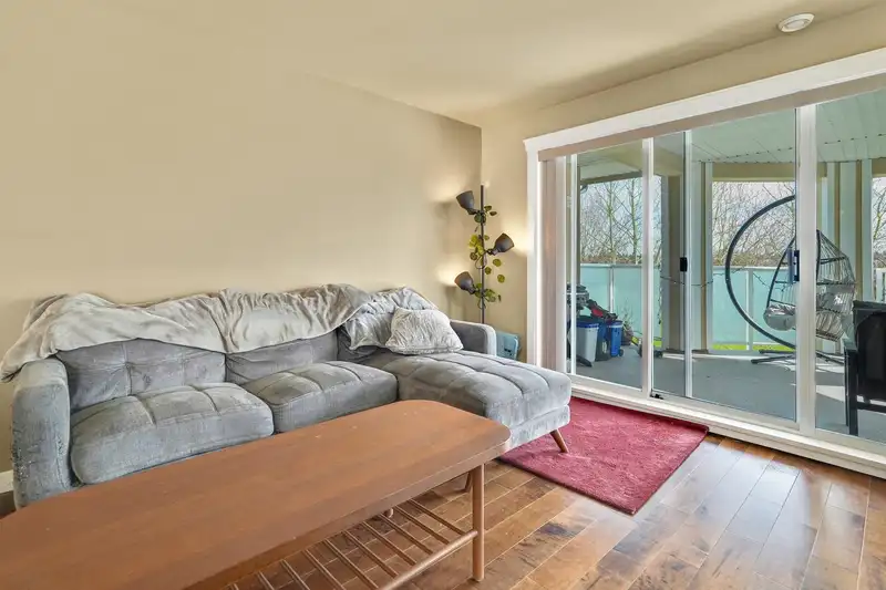 304 20145 55A AVENUE - photo 3 of 23