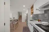 103 333 ST. DAVIDS AVENUE - thumbnail 9