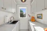 2580 CAMBRIDGE STREET - thumbnail 25