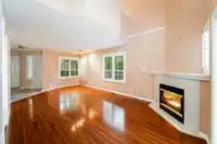 25 650 ROCHE POINT DRIVE - thumbnail 11