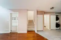 25 650 ROCHE POINT DRIVE - thumbnail 16