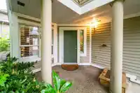 25 650 ROCHE POINT DRIVE - thumbnail 5