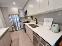 220 708 LEA AVENUE - thumbnail 8