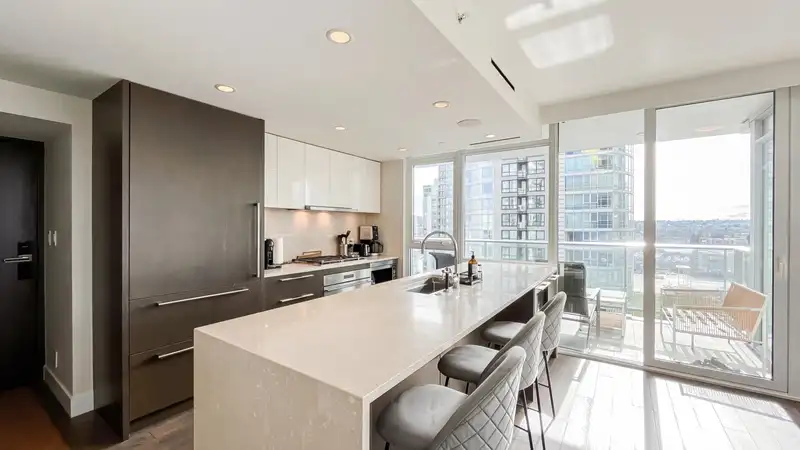 1601 499 PACIFIC STREET - photo 3 of 28