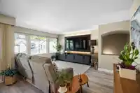 43 10238 155A STREET - thumbnail 5