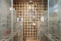 404 MUNDY STREET - thumbnail 28