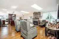 404 MUNDY STREET - thumbnail 5