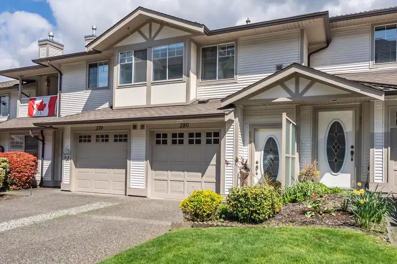 280 20391 96 AVENUE - photo 1 of 32