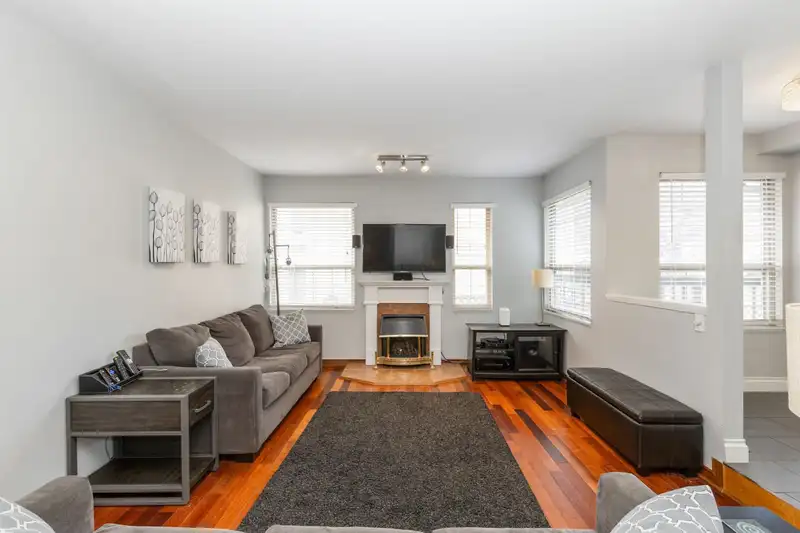 1020 STEWART AVENUE - photo 3 of 30