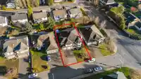 6018 189A STREET - thumbnail 31