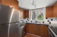 993 LYNN VALLEY ROAD - thumbnail 19