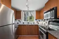 993 LYNN VALLEY ROAD - thumbnail 20