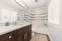7547 SELKIRK STREET - thumbnail 16
