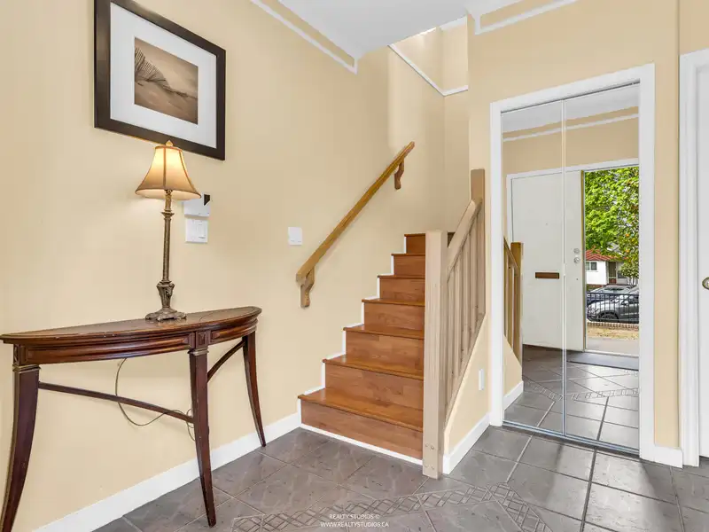 5323 DUMFRIES STREET - photo 2 of 27