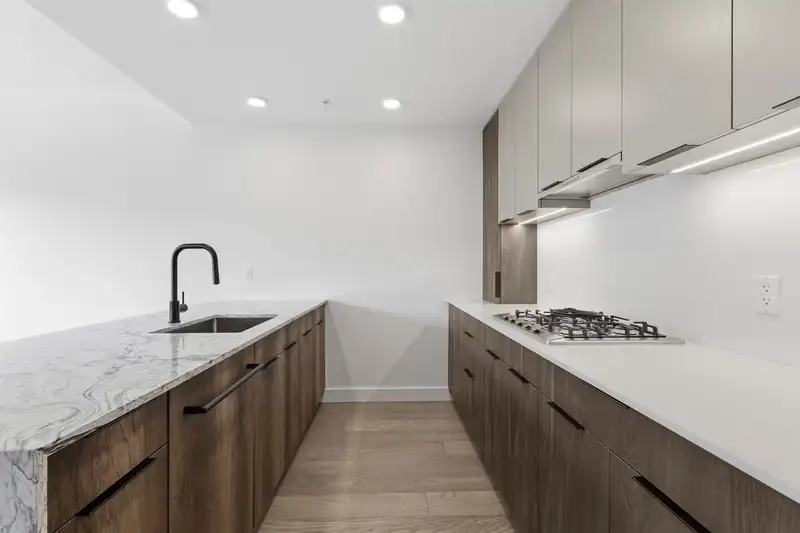 306 3590 W 39TH AVENUE - photo 2 of 28