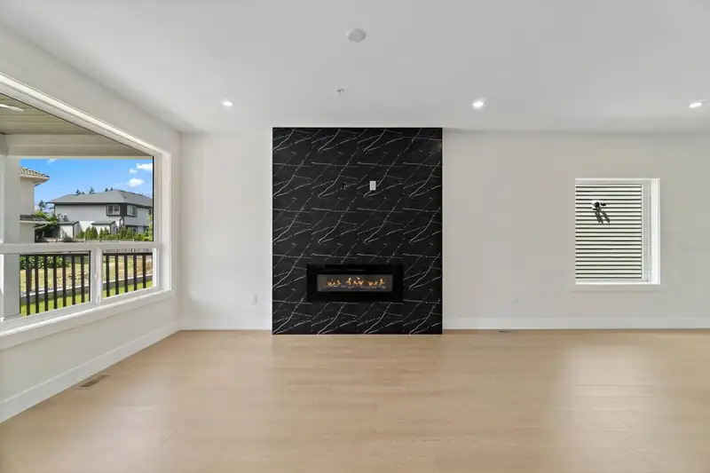 32546 HIGGINBOTTOM COURT - photo 4 of 40