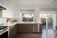 5 9451 WILLIAMS ROAD - thumbnail 12