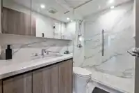 3803 4880 LOUGHEED HIGHWAY - thumbnail 10