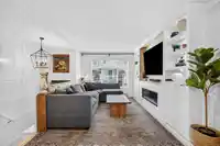 133 20033 70TH AVENUE - thumbnail 1