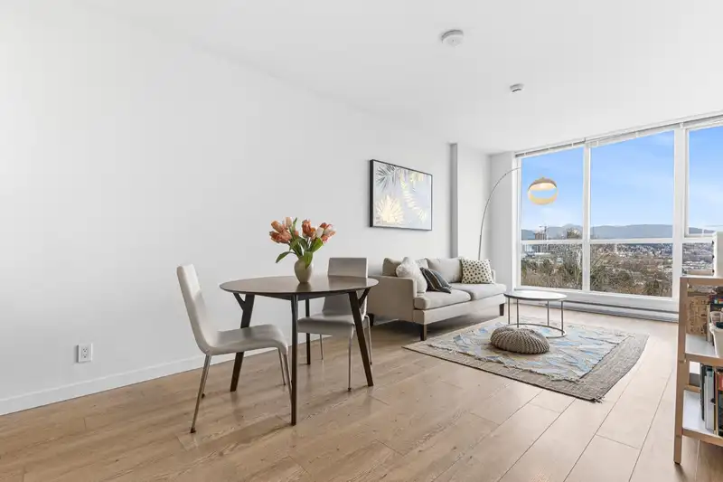 1012 271 FRANCIS WAY - photo 3 of 39