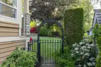 3733 DEVONSHIRE DRIVE - thumbnail 4