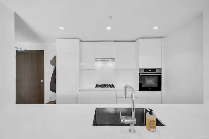 604 5766 GILBERT ROAD - photo 2 of 32
