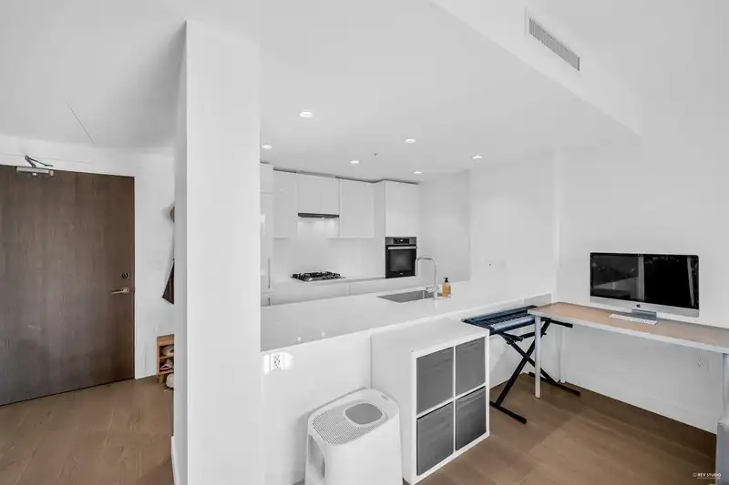 604 5766 GILBERT ROAD - photo 3 of 32
