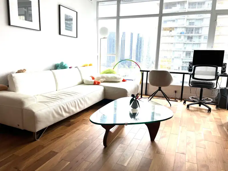 1605 4360 BERESFORD STREET - photo 3 of 8