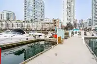 D7 1088 MARINASIDE CRESCENT - thumbnail 2