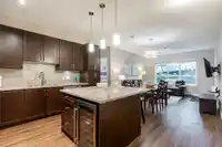 101 6470 194 STREET - thumbnail 2