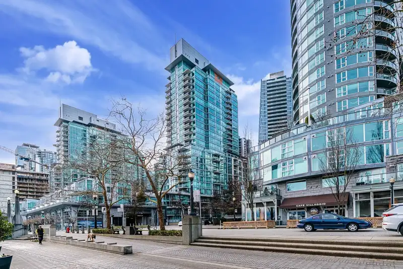 574 NICOLA STREET - photo 1 of 35