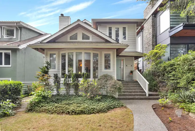 420 W 17TH AVENUE - photo 1 of 40