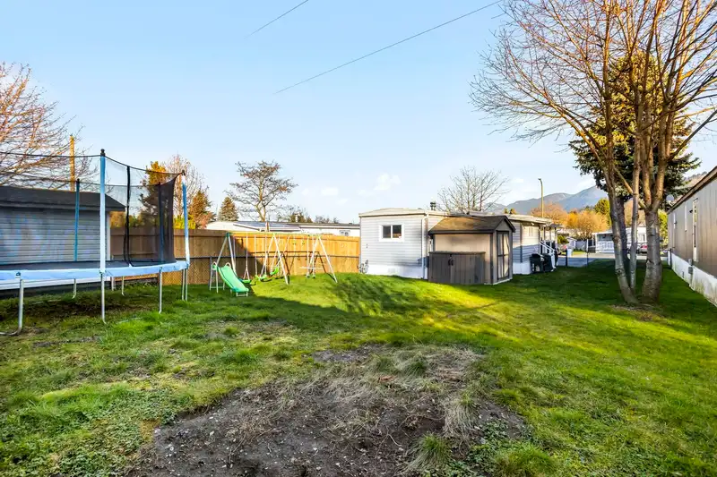 20 45640 WATSON ROAD - photo 2 of 38