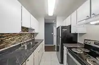 315 1850 E SOUTHMERE CRESCENT - thumbnail 2