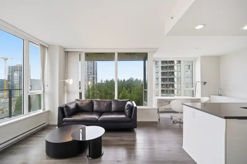 1403 3100 WINDSOR GATE - photo 2 of 22