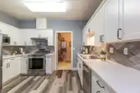 39 4740 221 STREET - thumbnail 13