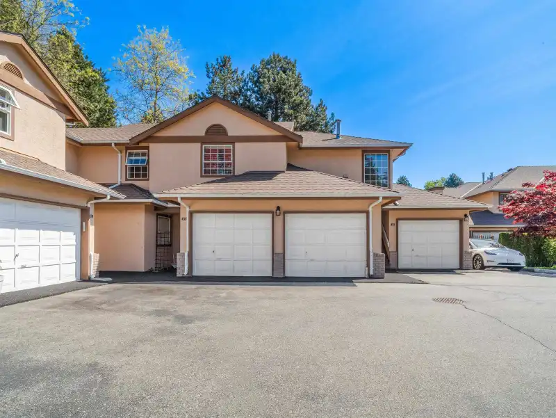 221 14861 98 AVENUE - photo 1 of 31