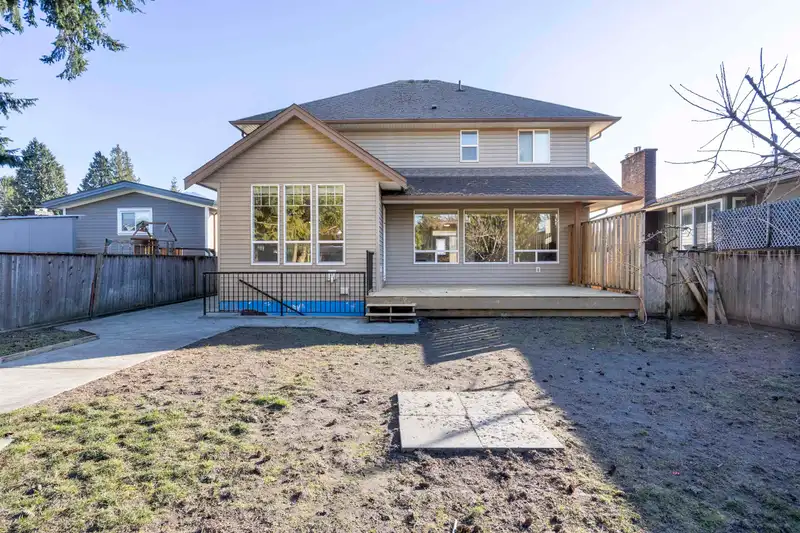 46075 STEVENSON ROAD - photo 3 of 40