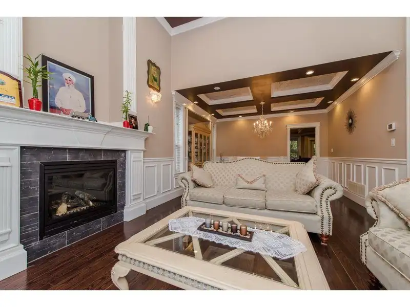 11 3363 HORN STREET - photo 4 of 18