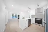 30 6328 KING GEORGE BOULEVARD - thumbnail 2